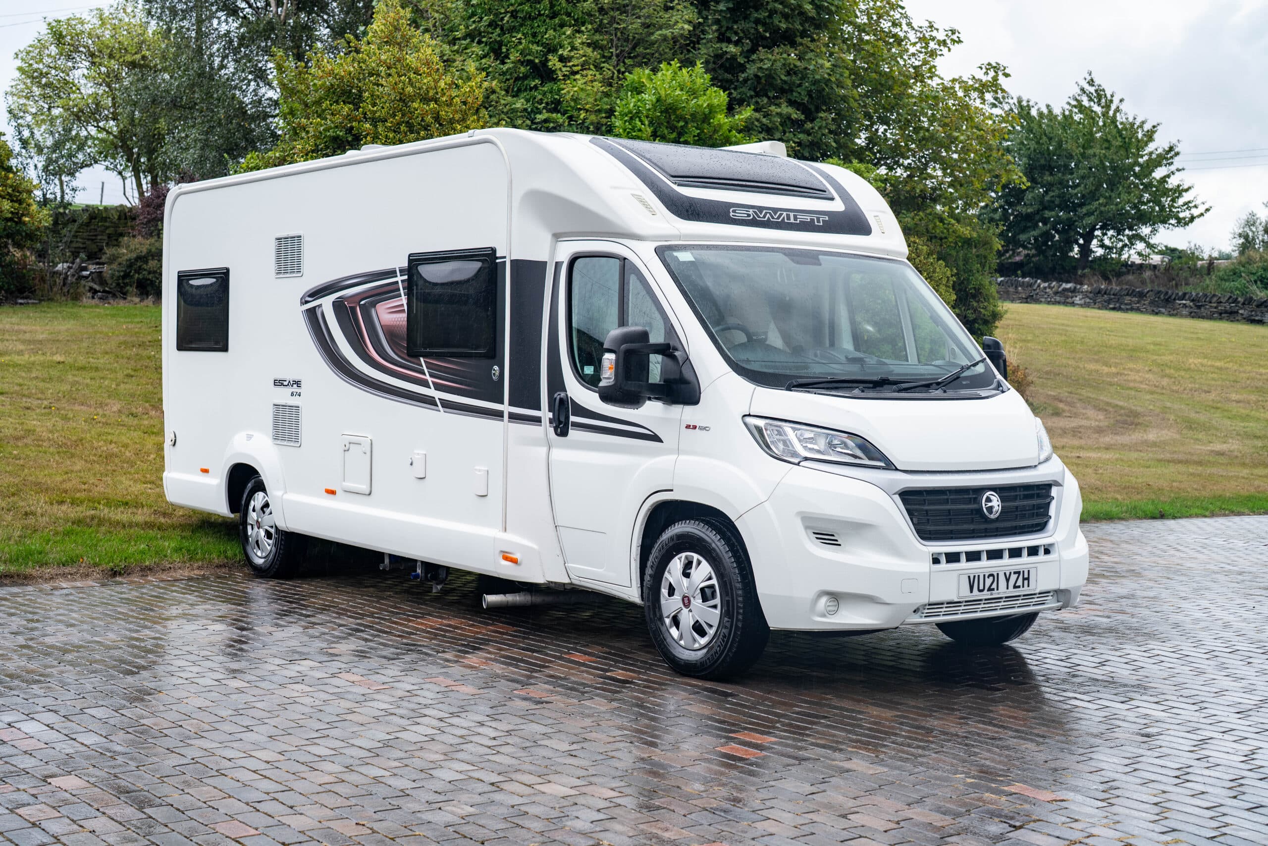 2021 Swift Escape 674 Cover Image for 2021 Swift Escape 674